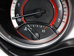 菲跃 2012款 2.4L 自动 豪华版 7座