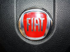 菲跃 2012款 2.4L 自动 豪华版 7座