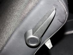 菲跃 2012款 2.4L 自动 豪华版 7座