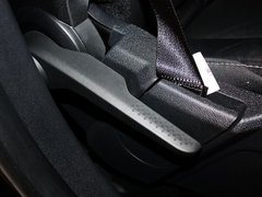 菲跃 2012款 2.4L 自动 豪华版 7座