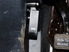 菲跃 2012款 2.4L 自动 豪华版 7座