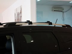 菲跃 2012款 2.4L 自动 豪华版 7座