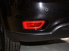 菲跃 2012款 2.4L 自动 豪华版 7座