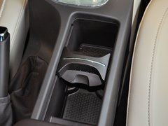 君威 2012款 2.0L 自动 舒适版