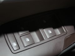 君威 2012款 2.0L 自动 豪华版