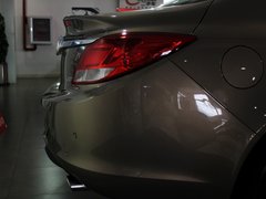 君威 2012款 2.4L 自动 SIDI精英版