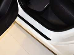 标致307 2012款 1.6L 手动 两厢 豪华版