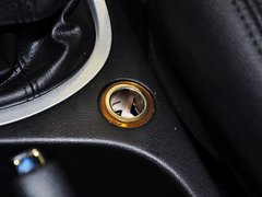 标致307 2012款 1.6L 手动 两厢 豪华版