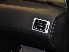 标致307 2012款 1.6L 手动 两厢 豪华版