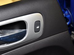 标致307 2012款 1.6L 自动 两厢 舒适版