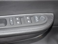 标致307 2012款 1.6L 自动 两厢 舒适版