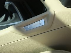 宝马X1 2012款 xDrive20i 2.0T 豪华型 5座