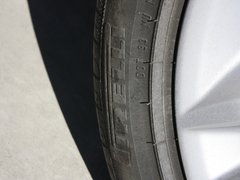 宝马X1 2012款 xDrive20i 2.0T 豪华型 5座