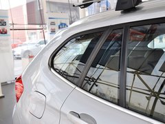 宝马X1 2012款 xDrive28i 2.0T 领先型 5座