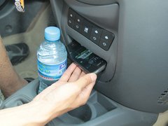 悦悦 2012款 1.0 手动 豪华型