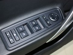 MG5 2012款 1.5L 手动 豪华版