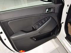 K5凯酷 2012款 2.4L 自动 