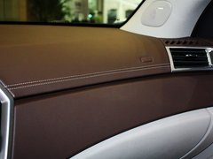 凯迪拉克SRX 2012款 3.0 自动 精英型 5座