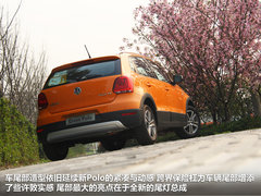 上海大众  Cross Polo 1.6 AT