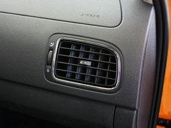 Polo 2012款 Cross Polo 1.6L AT 
