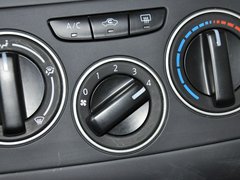 启辰D50 2012款 1.6L 自动 尊贵版