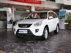 奇瑞汽车  精英版 1.6L 手动 车辆左前45度视角