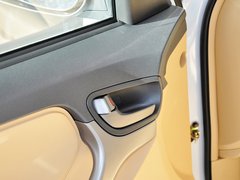 瑞虎 2012款 精英版 1.6L MT 豪华型 5座