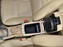 瑞虎 2012款 精英版 1.6L MT 豪华型 5座