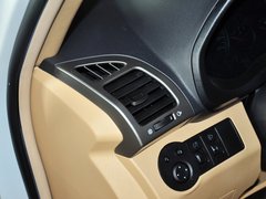瑞虎 2012款 精英版 1.6S 手动 舒适型 5座