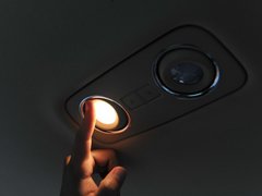 荣威950 2012款 3.0L 自动 旗舰版