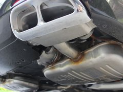 荣威950 2012款 3.0L 自动 旗舰版