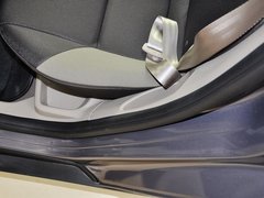 福克斯 2012款 三厢 1.6L DCT 舒适型