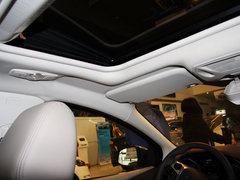 福克斯 2012款 三厢 1.6L DCT 尊贵型