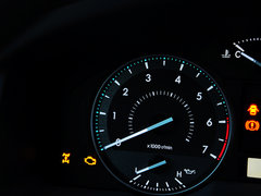 兰德酷路泽 2012款 4.0L AT VX 8座