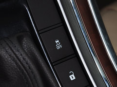 荣威950 2012款 2.0L 自动 典雅版