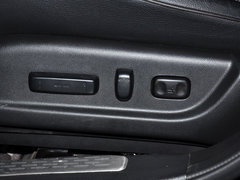 歌诗图 2012款 2.4L 自动 豪华版 5座