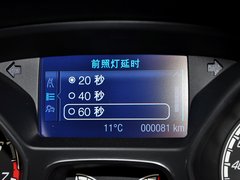 福克斯（进口） 2013款 ST 2.0T 手动 橙色版