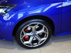 福克斯（进口） 2013款 ST 2.0T 手动 橙色版