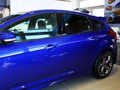 福克斯（进口） 2013款 ST 2.0T 手动 橙色版