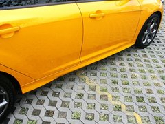 福克斯（进口） 2013款 ST 2.0T 手动 橙色版