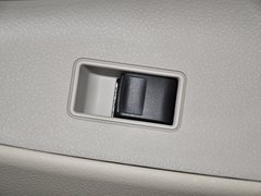 凯美瑞 2012款 2.0L 自动 200E 经典精英版
