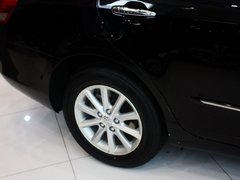 凯美瑞 2012款 2.0L 自动 200E 经典精英版