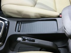 朗动 2012款 1.8L 自动 尊贵型