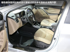 北京现代  朗动 1.8 DLX AT
