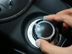 雪铁龙C4 Aircross 2012款 2.0L CVT 四驱豪华版 5座