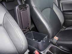 雪铁龙C4 Aircross 2012款 2.0L CVT 四驱豪华版 5座