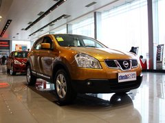 东风日产  逍客 2.0L CVT 车辆右侧45度角