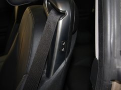 宝马6系 2012款 640i 3.0T 双门轿跑车