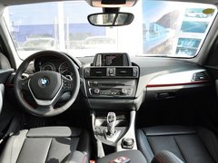 宝马(进口)  125i 2.0T AT 中控台整体