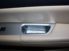哈弗H6 2012款 2.4L 自动 两驱精英型 5座